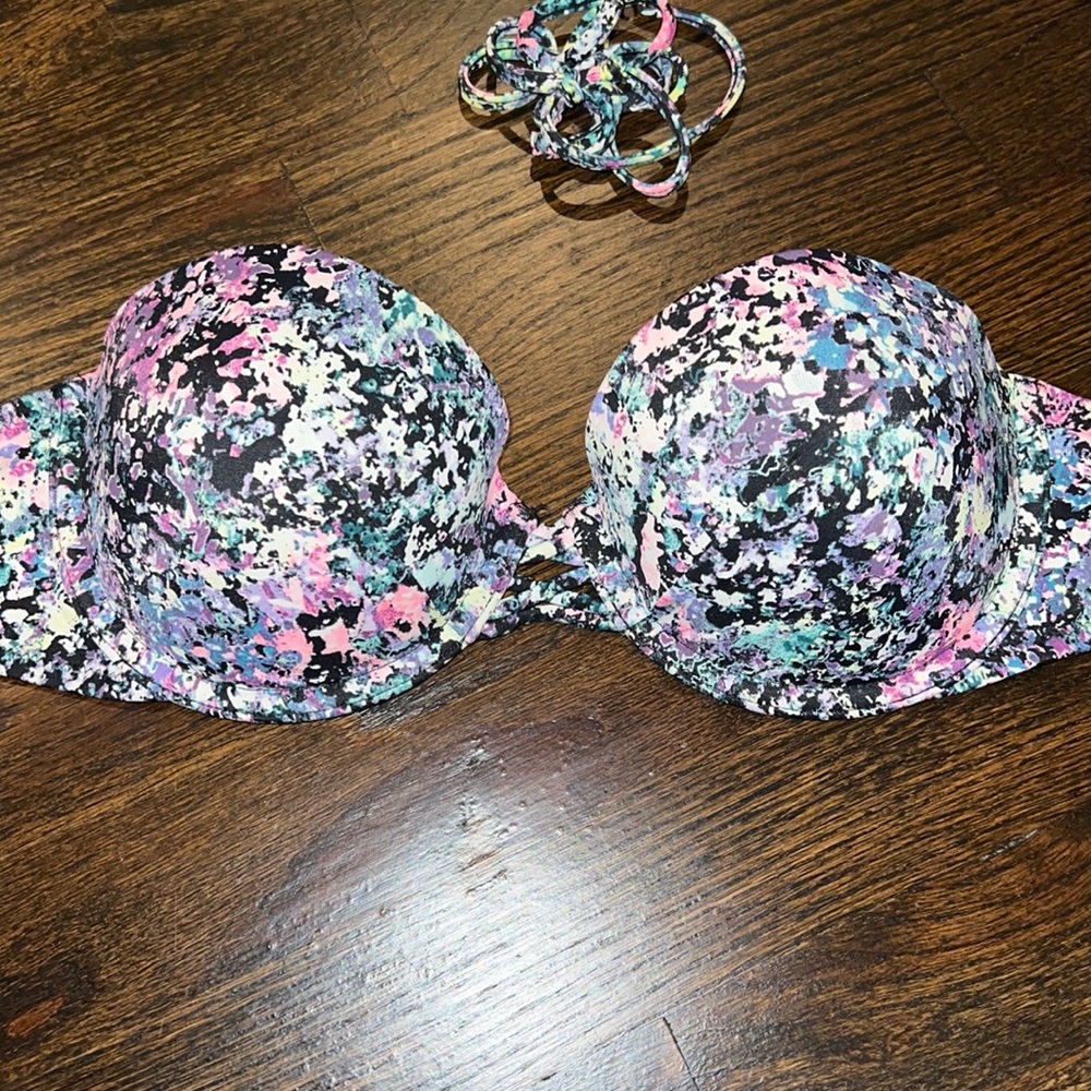 Victoria’s Secret bathing suit top